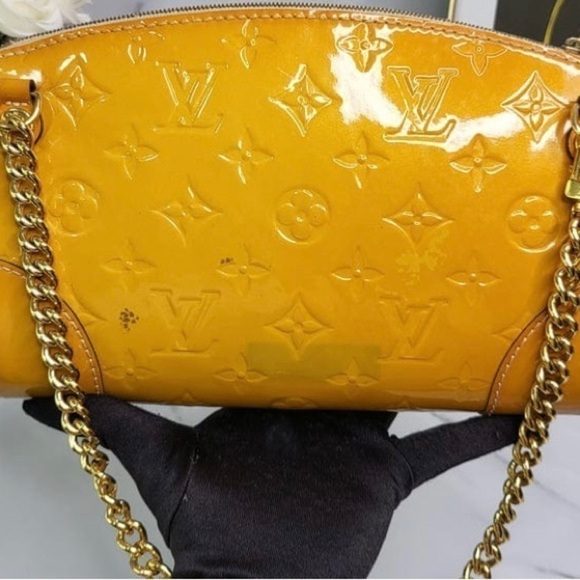 𝅺louis VUITTON VERNIS STA. MONICA CLUTCH - Picture 11 of 17